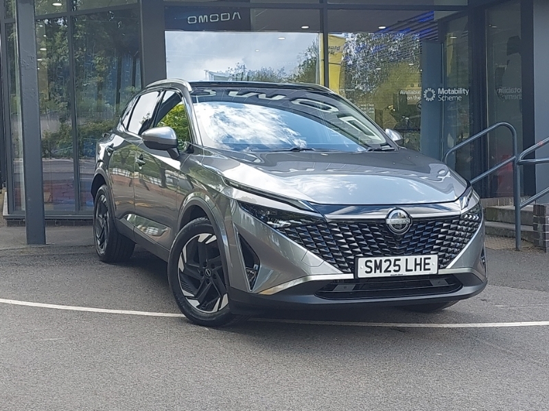Nissan Qashqai 1.3 Dig-t Mh 158 N-connecta Xtronic Grey