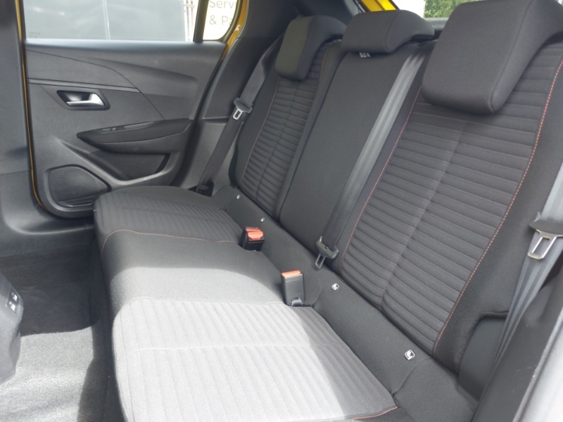 Peugeot 208 1.2 Puretech 100 Active Premium Eat8 Yellow #6