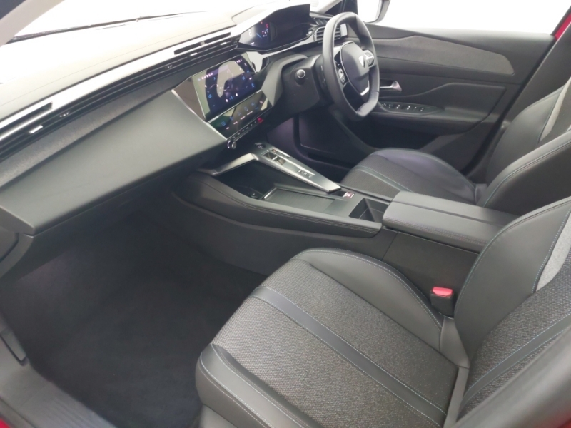 Peugeot 308 1.2 Puretech Allure Premium Eat8 Red #5
