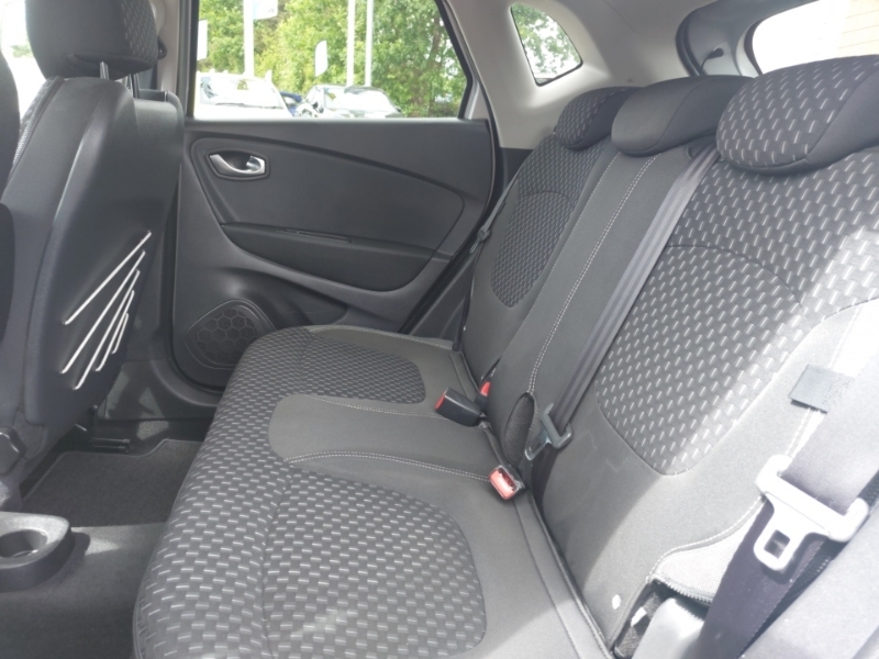 Renault Captur 0.9 Tce 90 Dynamique S Nav Black #6