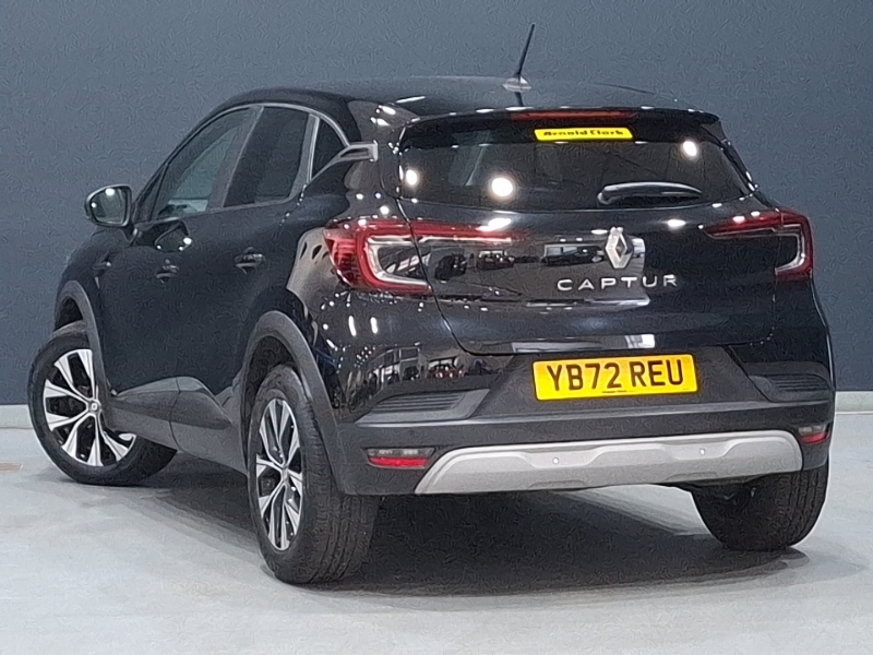 Renault Captur 1.3 Mild Hybrid 140 Evolution Black #2