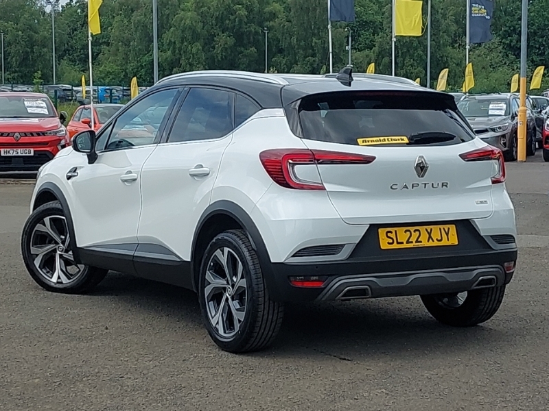 Renault Captur 1.3 Mild Hybrid 140 R.s. Line White #2