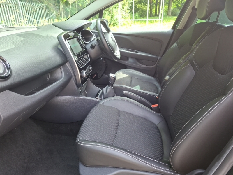 Renault Clio 0.9 Tce 90 Gt Line Black #5