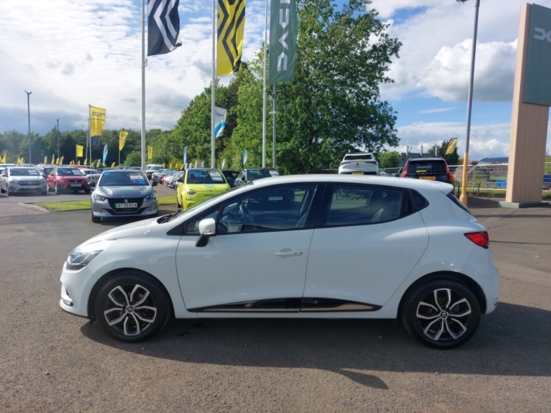 Renault Clio 0.9 Tce 75 Play White #4