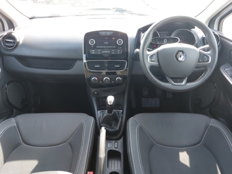 Renault Clio 0.9 Tce 75 Play White #3
