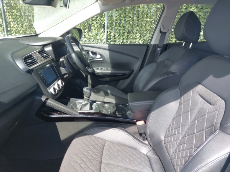 Renault Kadjar 1.5 Blue Dci Iconic White #5