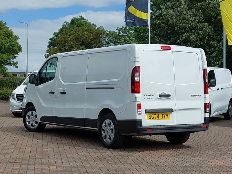 Renault Trafic Ll30 Blue Dci 130 Advance Safety Van White #2