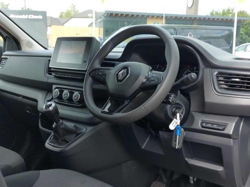 Renault Trafic Ll30 Blue Dci 130 Advance Safety Van White #3