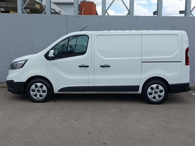 Renault Trafic Sl30 Blue Dci 130 Advance Safety Van White #4