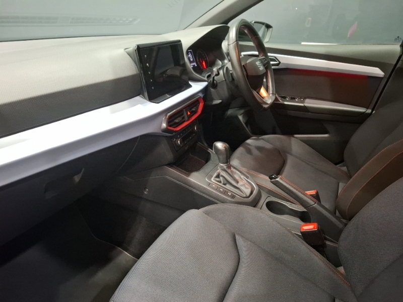 Seat Ibiza 1.0 Tsi 110 Fr Dsg Black #5