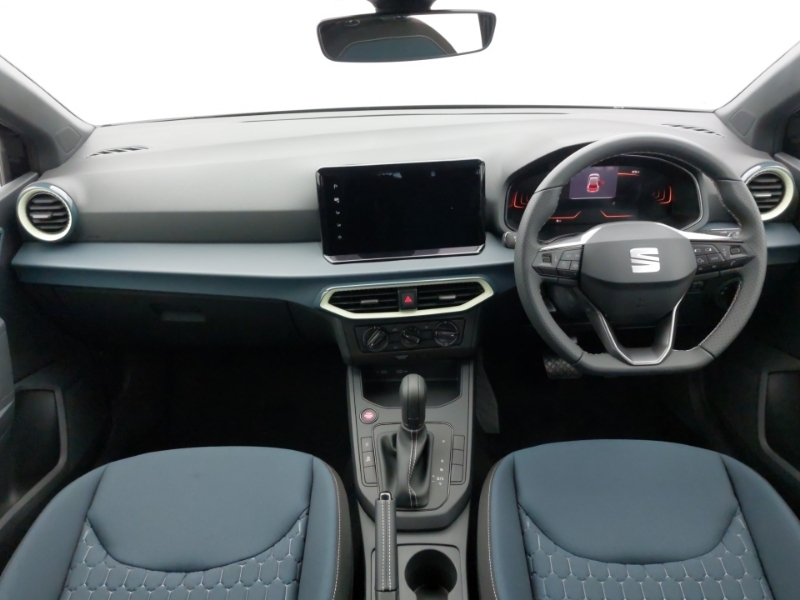 Seat Ibiza 1.0 Tsi 115 Se Technology Dsg Black #3