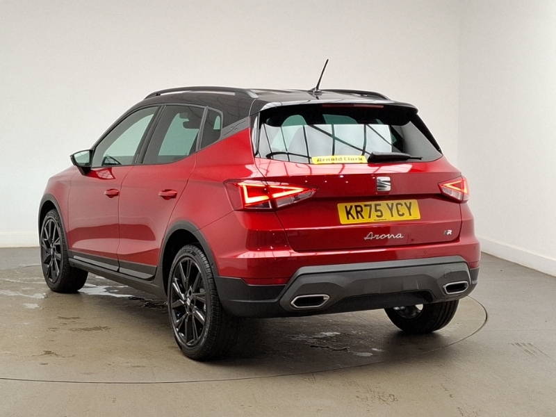 Seat Arona 1.0 Tsi 115 Fr Black Edition Dsg Red #2