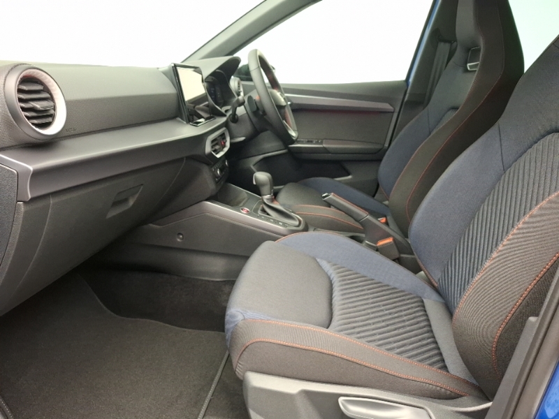 Seat Arona 1.0 Tsi 115 Fr Black Edition Dsg Blue #5