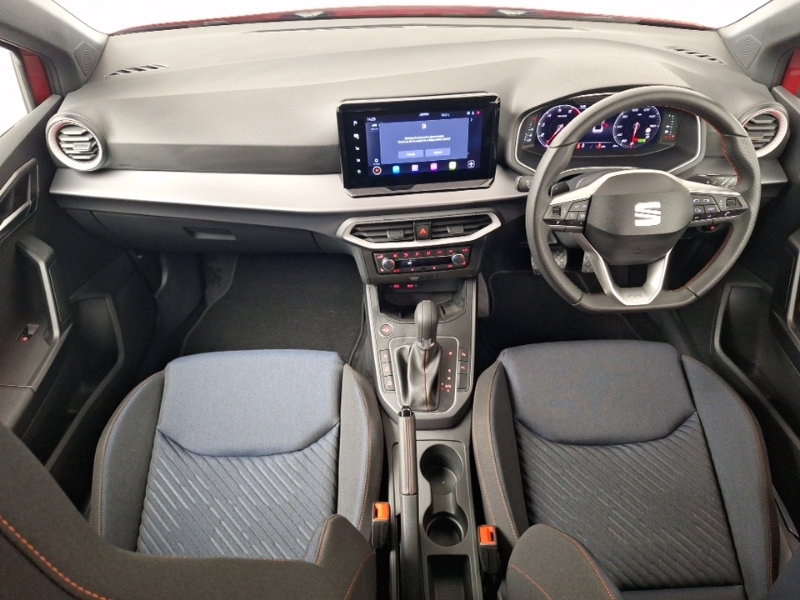 Seat Arona 1.0 Tsi 115 Fr Black Edition Dsg Red #3