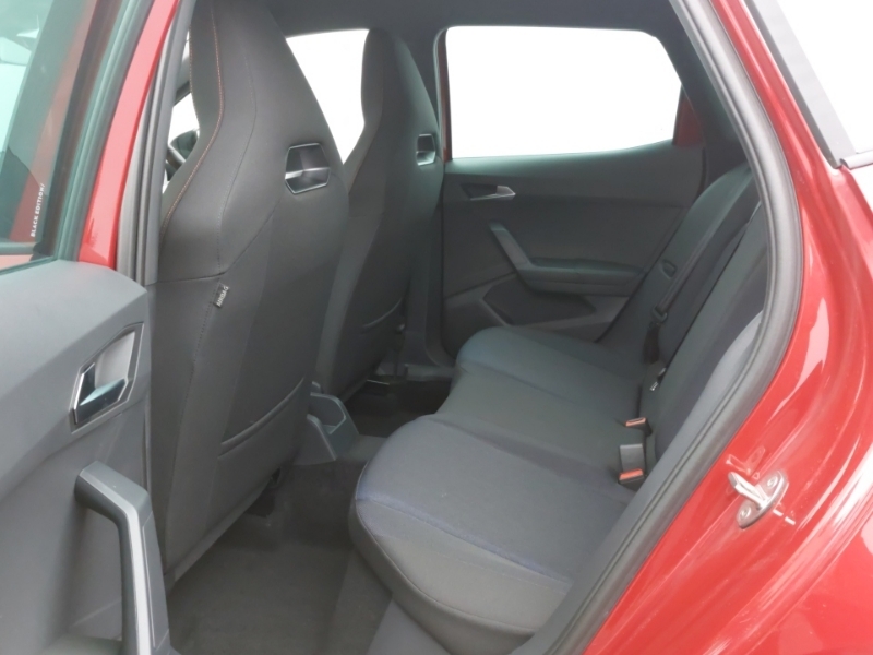 Seat Arona 1.0 Tsi 115 Fr Black Edition Dsg Red #6