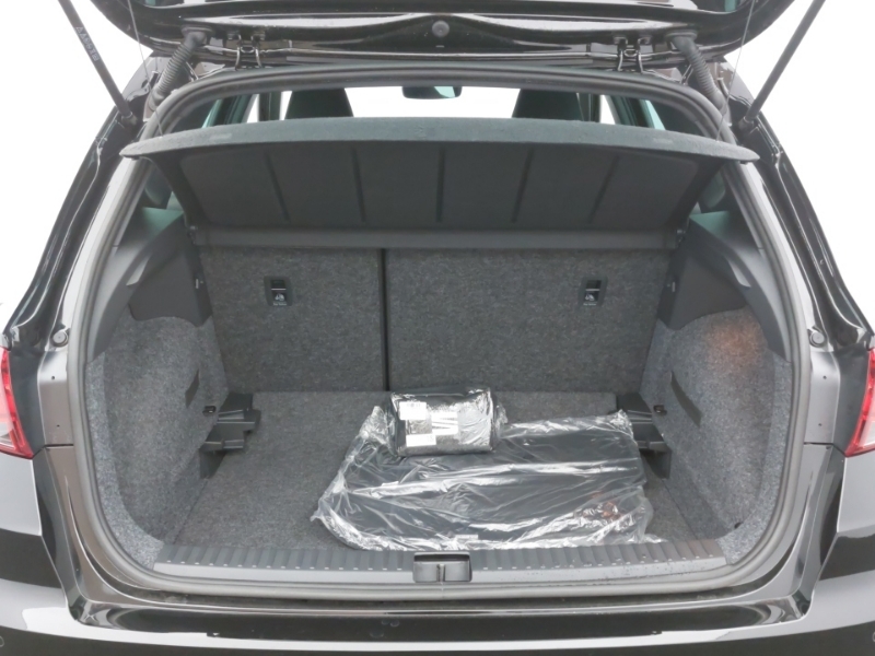 Seat Arona 1.0 Tsi 115 Fr Black Edition Dsg Black #18