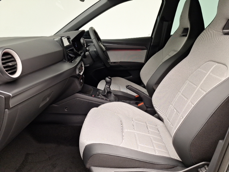 Seat Arona 1.0 Tsi 115 Fr Sport Black #5