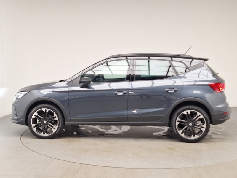 Seat Arona 1.0 Tsi 115 Fr Sport Grey #4