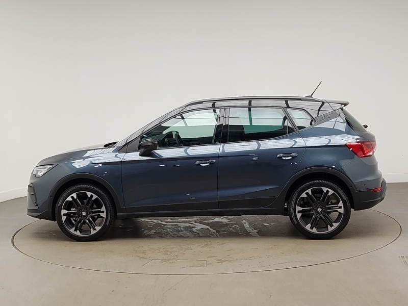 Seat Arona 1.0 Tsi 115 Fr Sport Grey #4