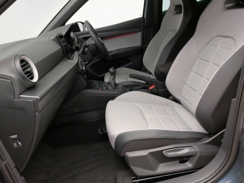 Seat Arona 1.0 Tsi 115 Fr Sport Grey #5