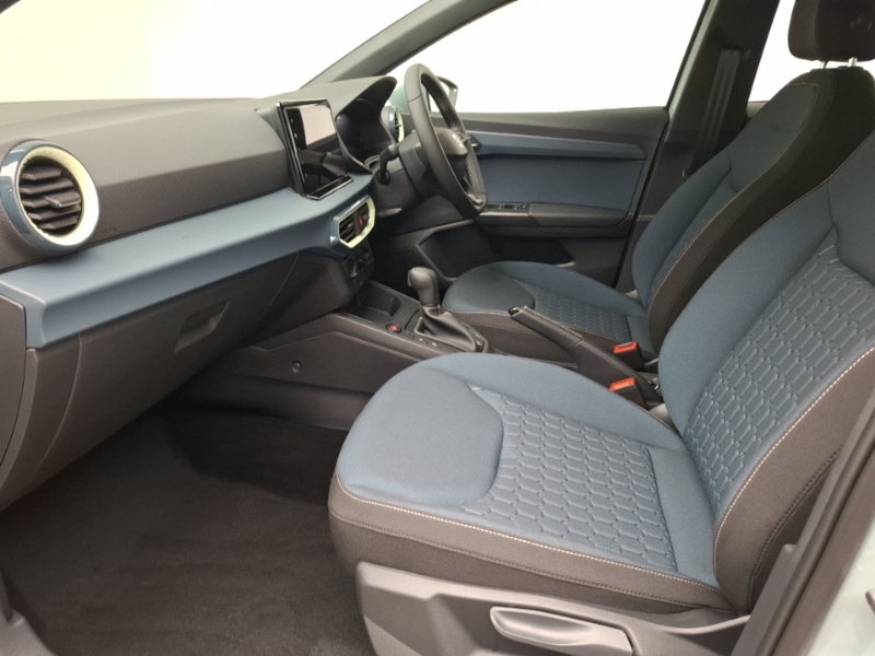 Seat Ibiza 1.0 Tsi 115 Se Technology Dsg Grey #5