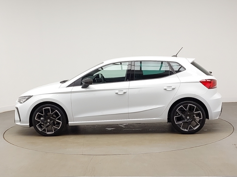 Seat Ibiza 1.0 Tsi 115 Fr Sport Dsg White #4