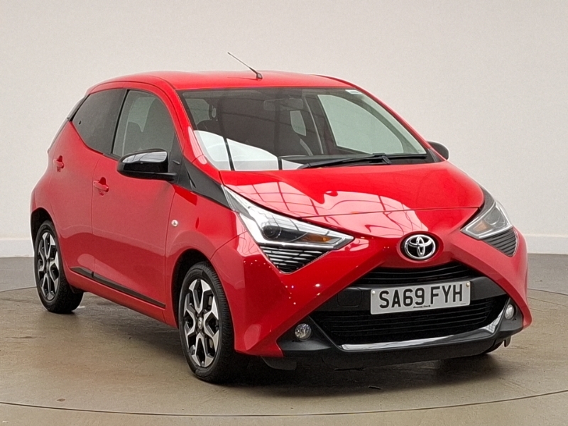 Toyota Aygo 1.0 Vvt-i X-trend X-shift Red