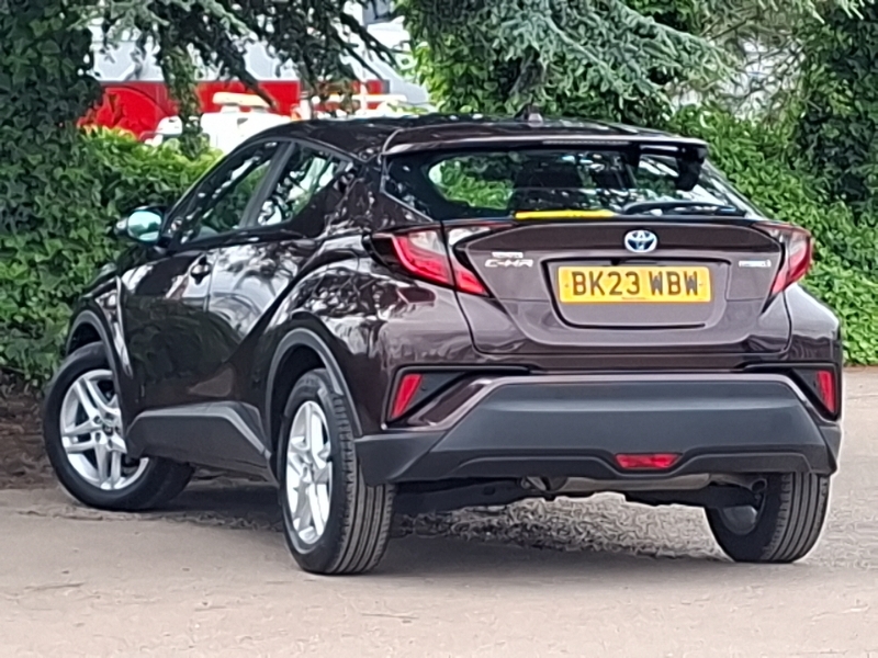 Toyota C-Hr 1.8 Hybrid Icon Cvt Purple #2