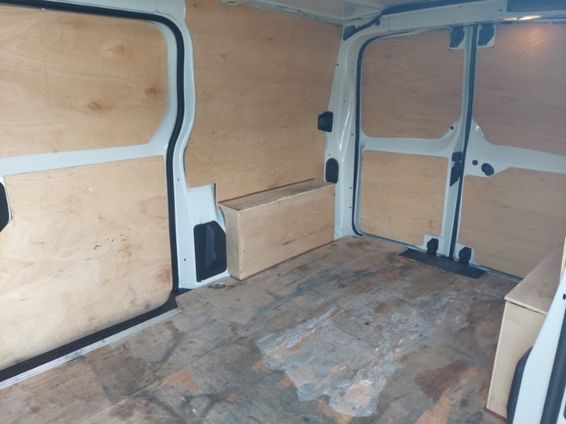 Toyota PROACE 2.0D 140 Design Van Tss White #6
