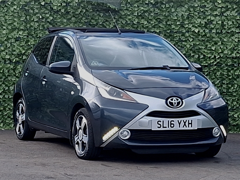 Toyota Aygo 1.0 Vvt-i X-clusiv 2 Grey
