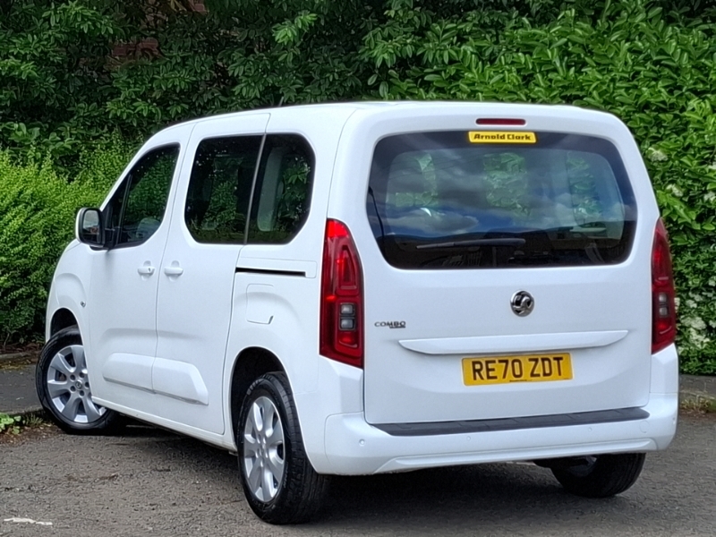 Vauxhall Combo Life 1.5 Turbo D Energy White #2