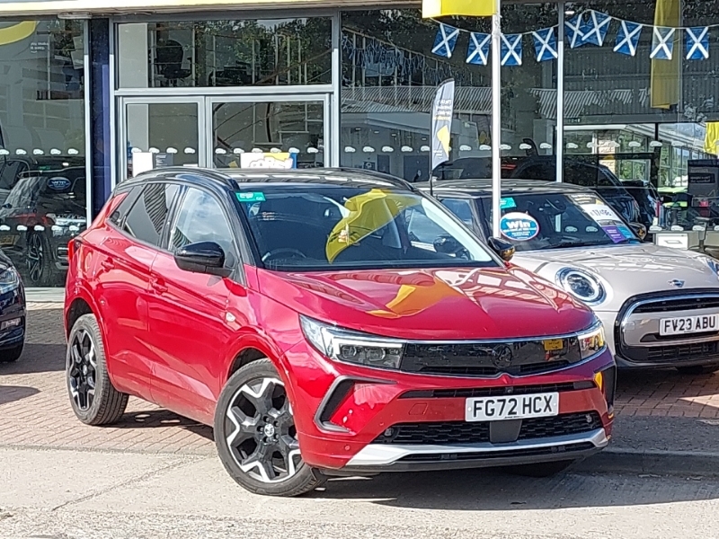 Vauxhall Grandland 1.5 Turbo D Ultimate Red