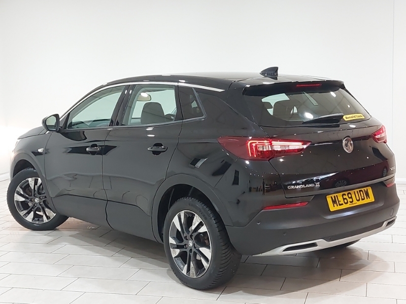 Vauxhall Grandland X 1.2 Turbo Sport Nav Black #2