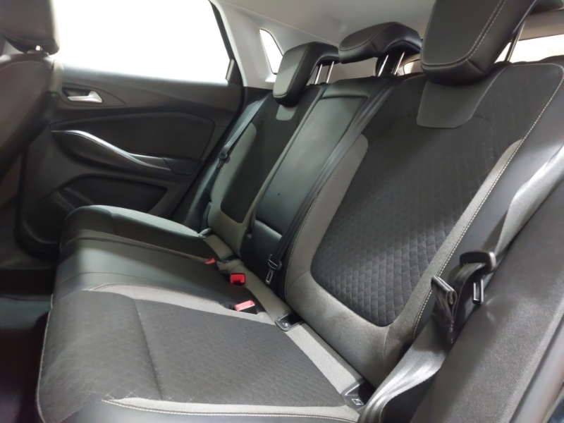 Vauxhall Grandland X 1.2 Turbo Sport Nav Black #6