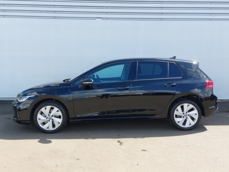 Volkswagen Golf 1.5 Tsi 204 Match Ehybrid Dsg Black #4