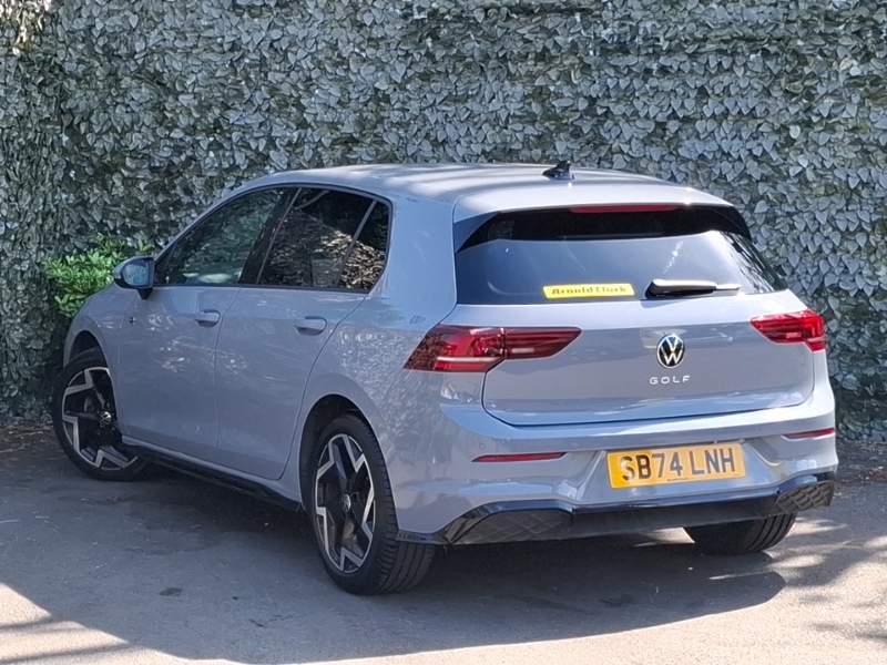 Volkswagen Golf 1.5 Tsi 150 R-line Grey #2
