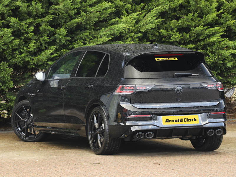 Volkswagen Golf 2.0 Tsi 333 R Black Edition 4Motion Dsg Black #2