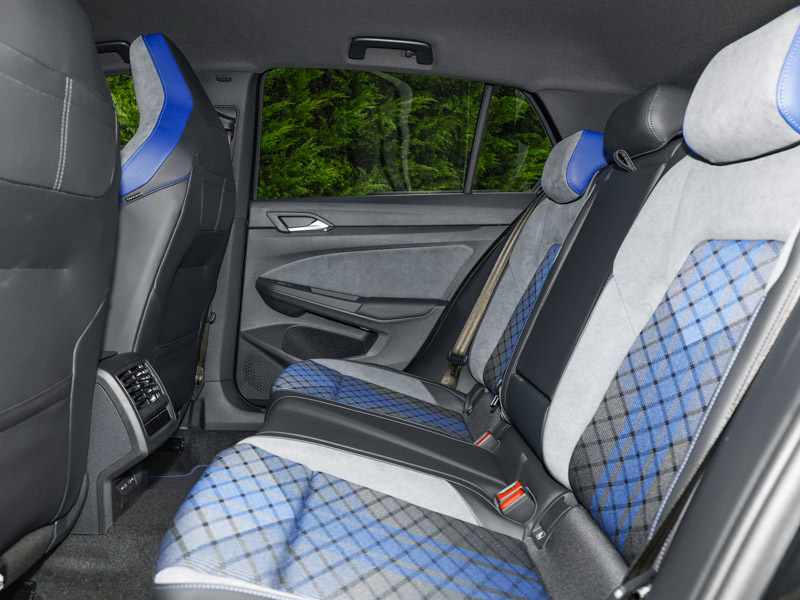 Volkswagen Golf 2.0 Tsi 333 R Black Edition 4Motion Dsg Black #6