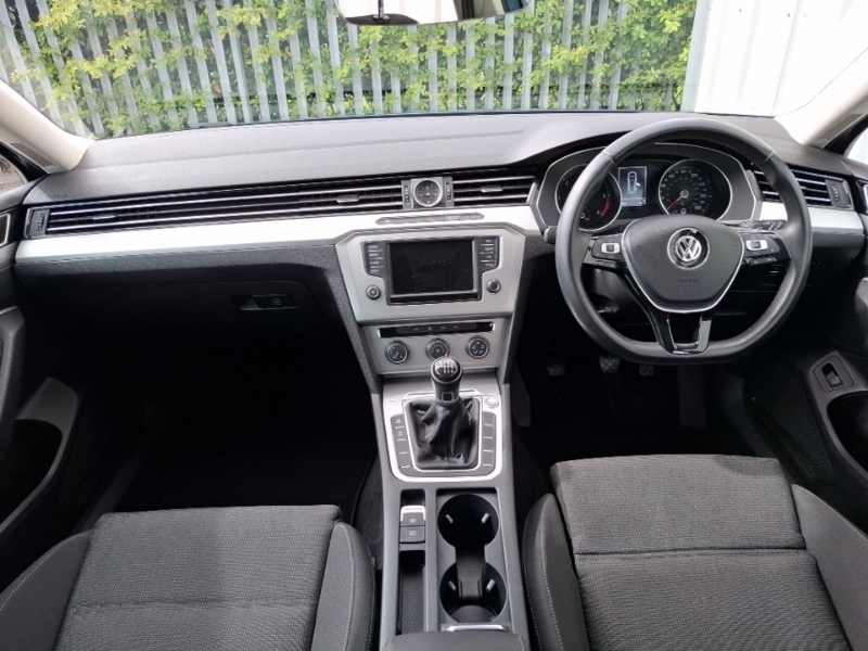 Volkswagen Passat 1.6 Tdi Se Business Blue #3