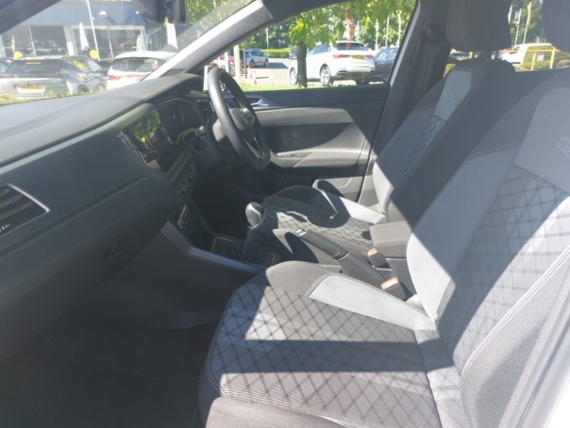 Volkswagen Polo 1.0 Tsi R-line SE23VZH White #5