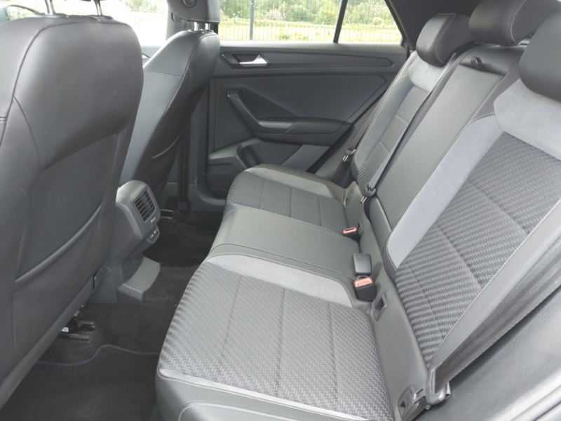 Volkswagen T-Roc 2.0 Tdi R-line Grey #6