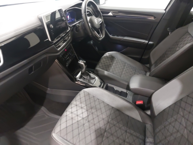 Volkswagen T-Roc 1.5 Tsi R-line Dsg Grey #5