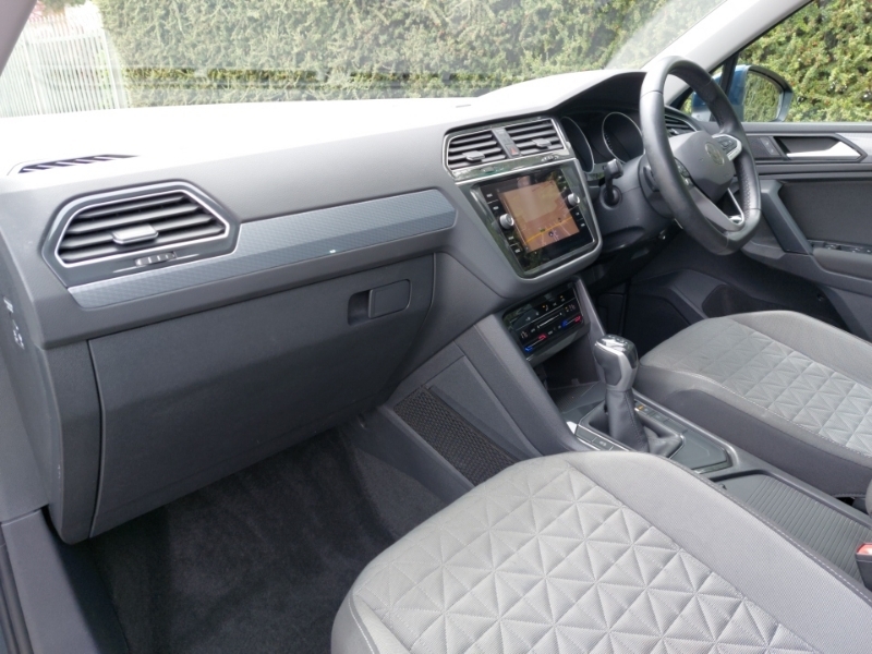Volkswagen Tiguan 2.0 Tdi Life Dsg Blue #5