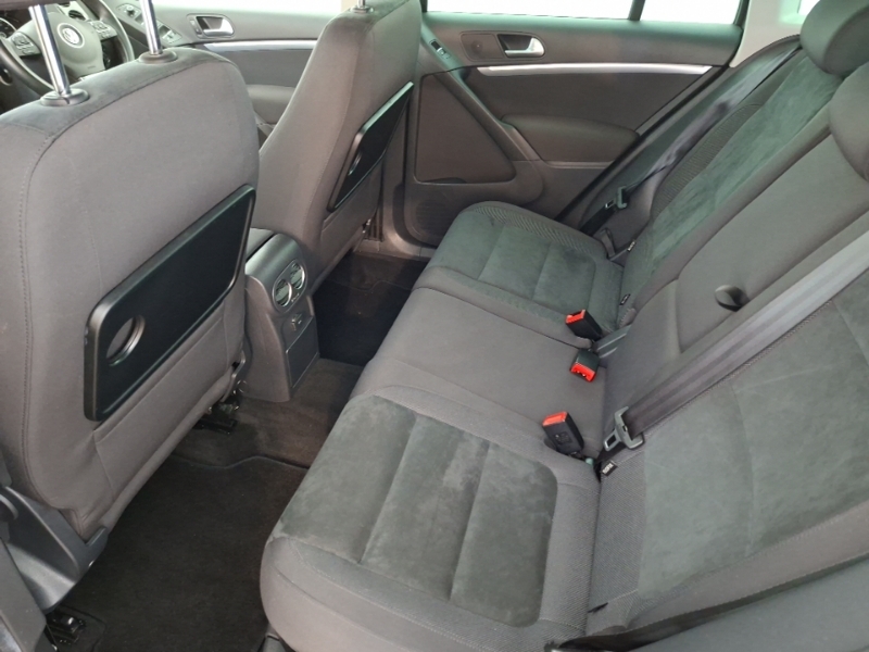 Volkswagen Tiguan 2.0 Tdi Bluemotion Tech Match 150 4Motion Grey #6