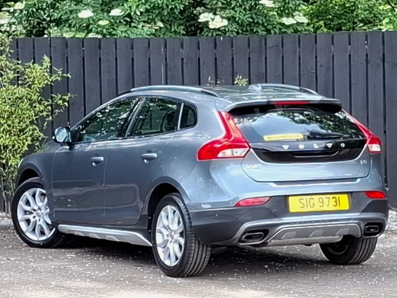 Volvo V40 Cross Country T3 152 Cross Country Pro Grey #2