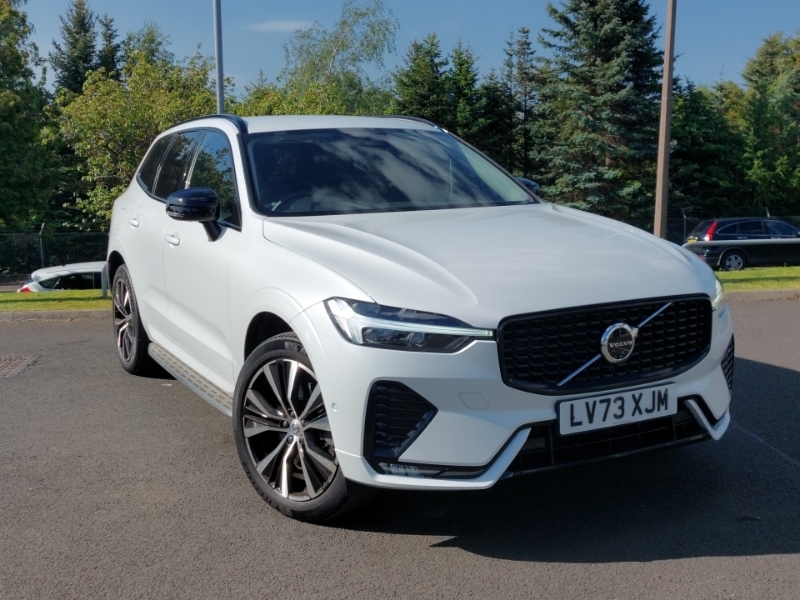 Volvo XC60 2.0 B4d Plus Dark Awd Geartronic White