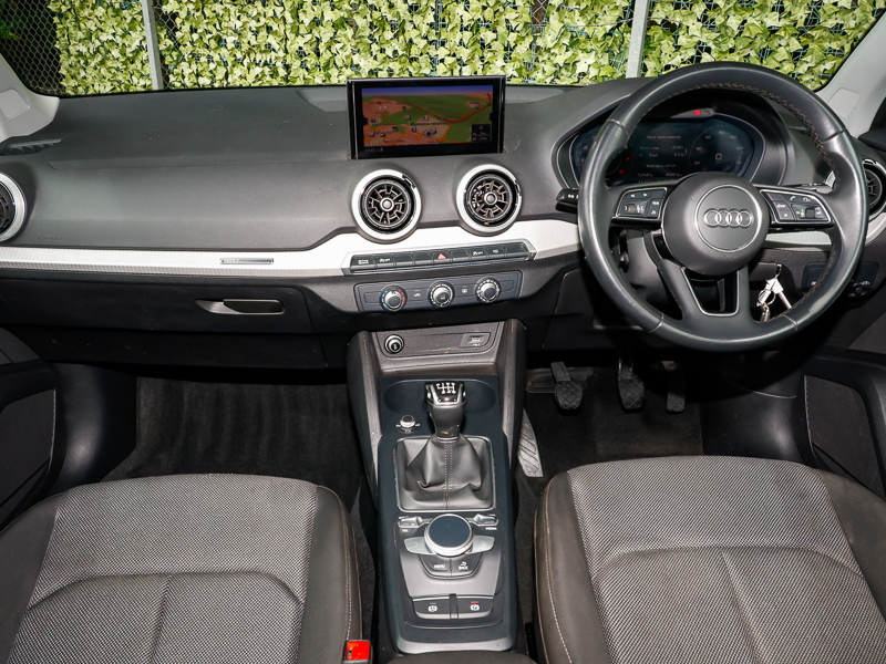 Audi Q2 35 Tfsi Sport KD23HGG Grey #5