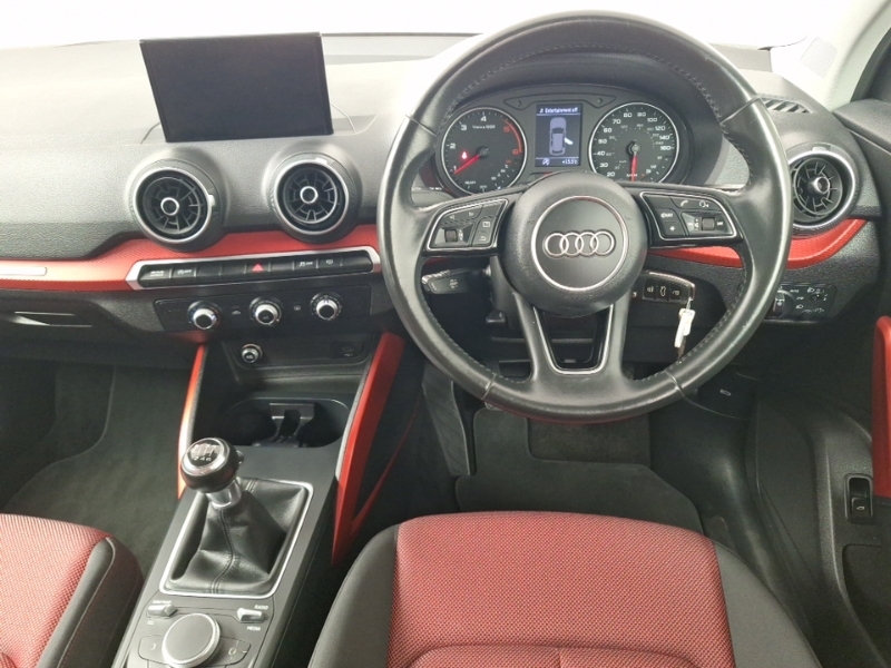 Audi Q2 35 Tfsi S Line S Tronic 2020 Grey #8