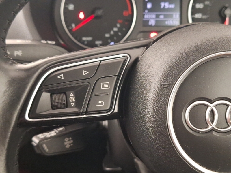 Audi Q2 35 Tfsi S Line S Tronic 2020 Grey #12
