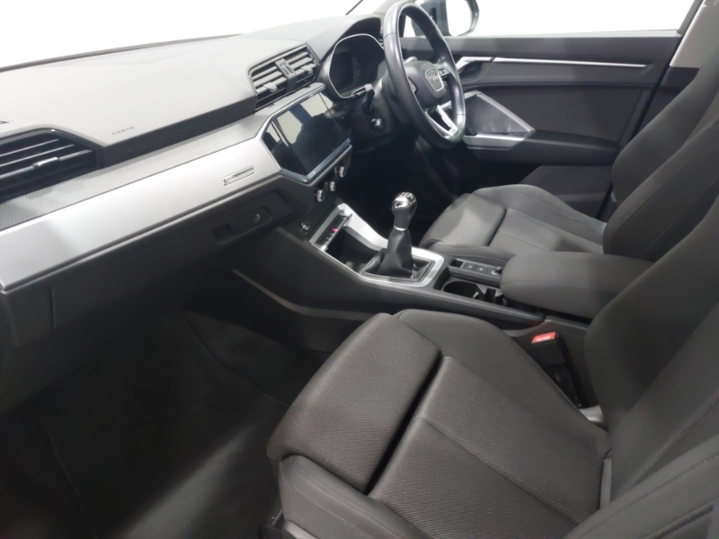 Audi Q3 35 Tfsi Sport Grey #5